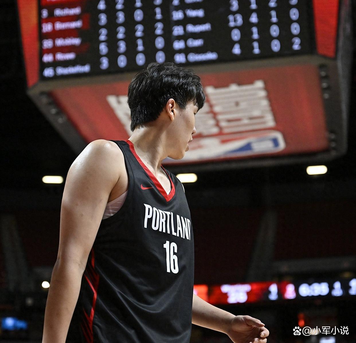 关于今夜欧篮联传出新动向,浙江队调整名单,管理层表态——球迷炸锅,资深球员宣示担当的信息 关于今夜欧篮联传出新动向,浙江队调整名单,管理层表态——球迷炸锅,资深球员宣示担当的信息