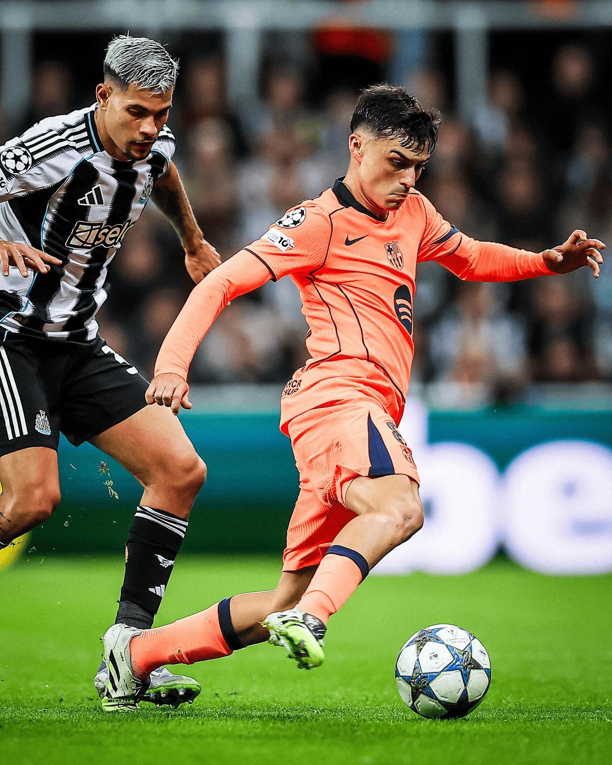 lol台服官网地址-欧冠国际比赛日再迎强敌；孟菲斯灰熊队长鼓劲；主帅态度：赛场秩序良好；临场指挥获称赞的简单介绍