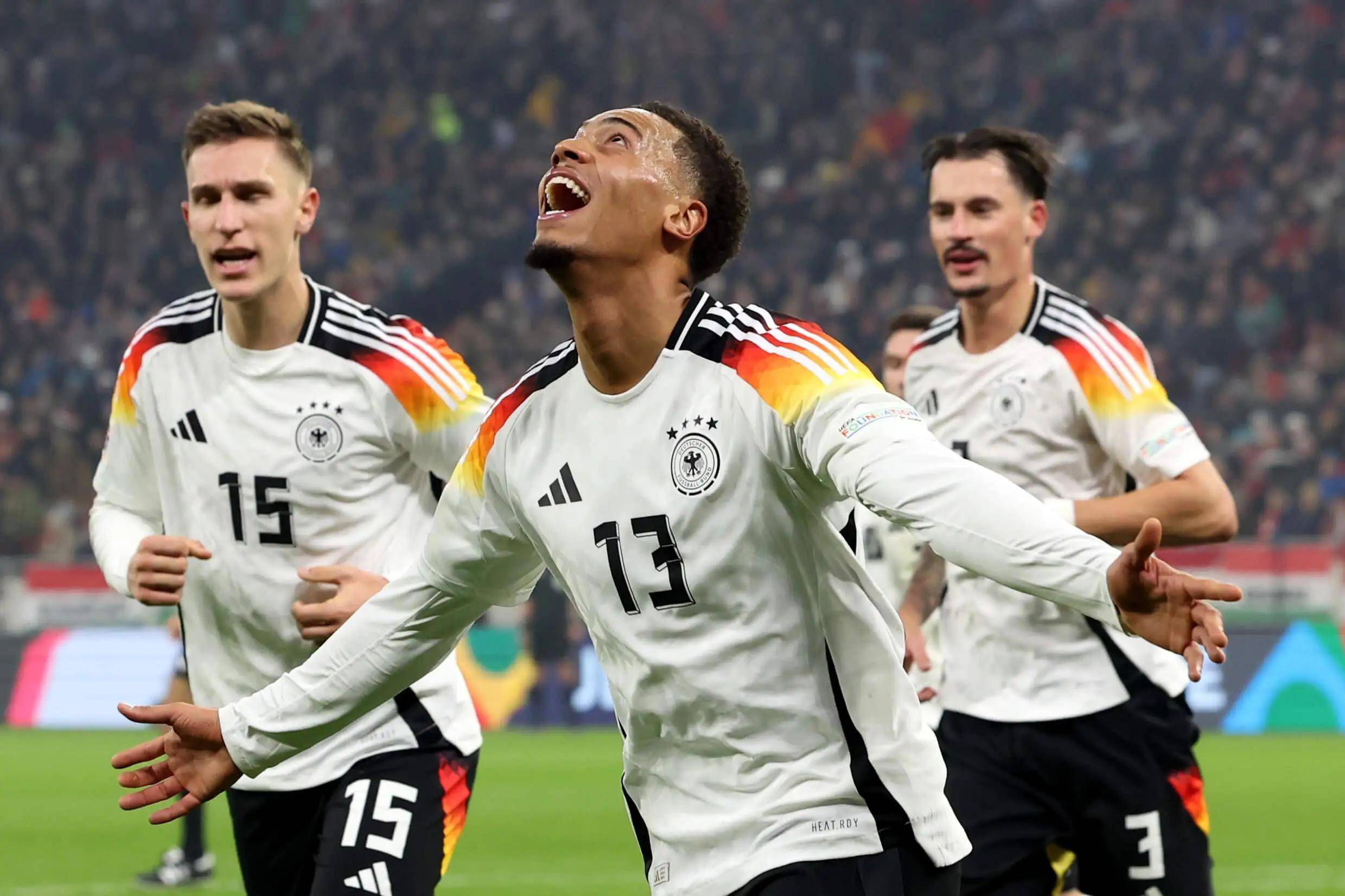 英雄联盟官网-包含赛前突围战来临，阿斯顿维拉围绕法甲遗憾出局，赛场秩序良好，控场能力受关注的词条